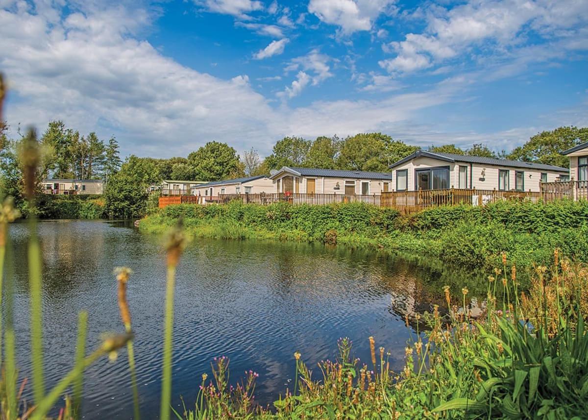 Woodland Vale Holiday Park Ludchurch エクステリア 写真